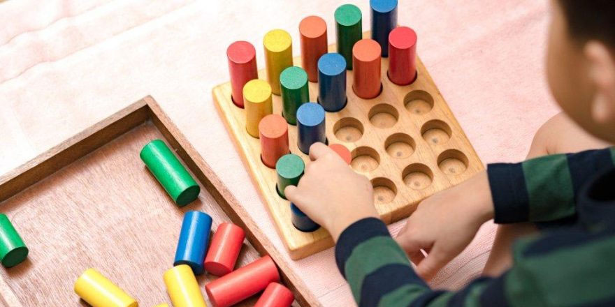 Montessori eğitimi nedir?