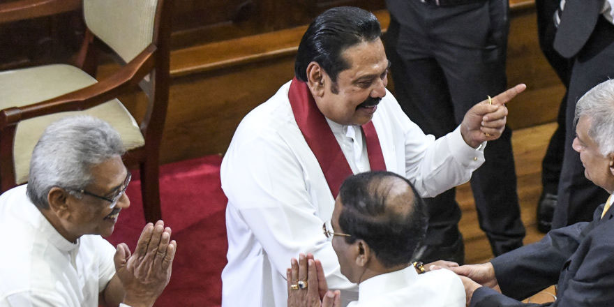 Sri Lanka Cumhurbaşkanı, kardeşini geçici başbakan olarak atadı