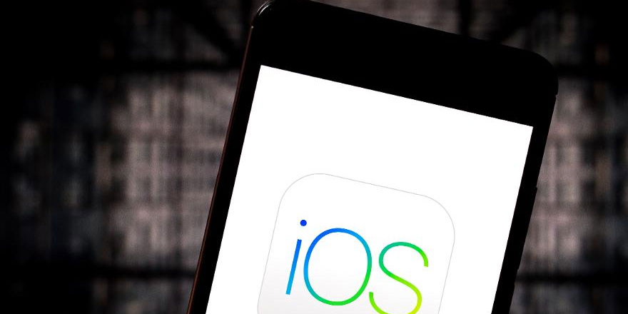 Apple, iOS 13 sürümündeki hatalar nedeniyle değişikliğe gidiyor