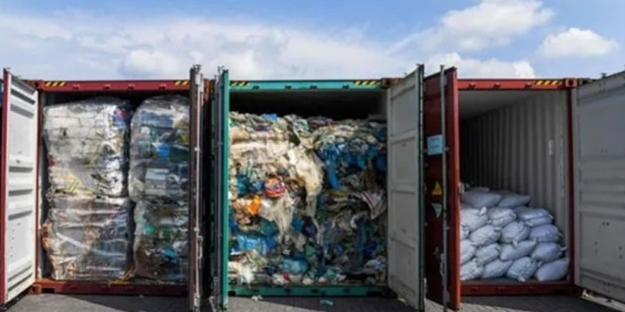 İngiltere Malezya'ya kaçak yolladığı 42 konteyner plastik atığı geri alacak