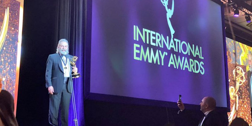 Haluk Bilginer'e Emmy Ödülü
