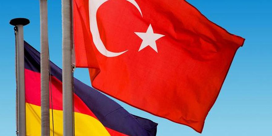 Alman hükümeti Türkiye'ye silah satışlarına onay vermeyi sürdürüyor