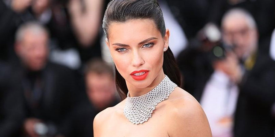 Adriana Lima onu unutamadı