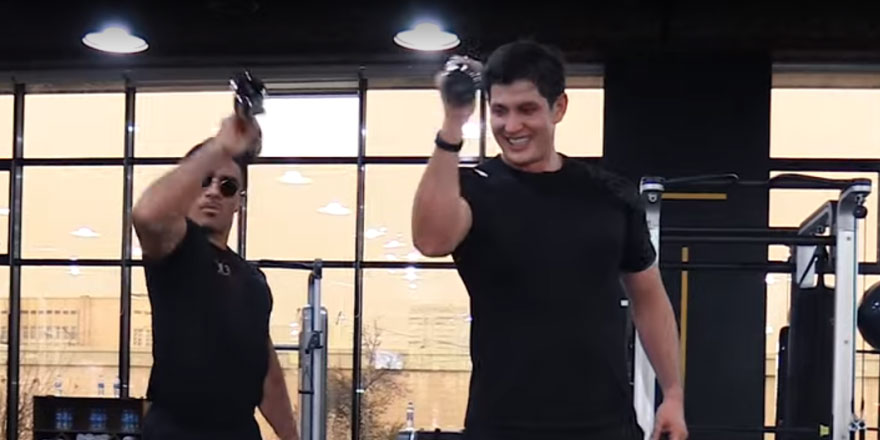 Nusret Gökçe, Özbekistan'da MMA etkinliğine katıldı