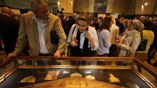 Firavunun altınları ilk kez sergileniyor