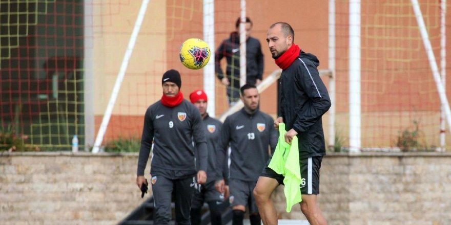 Kayserispor’da Umut ile Şamil kadro dışı