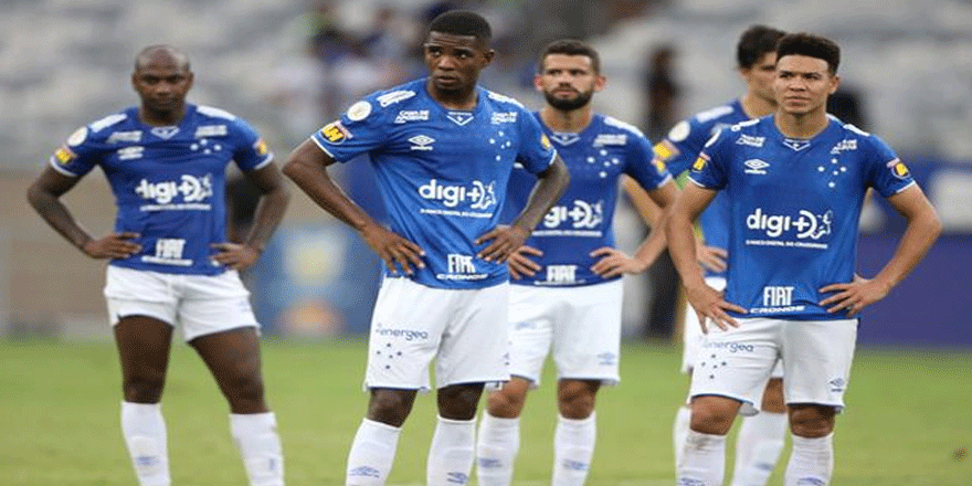 Alex de Souza'nın da oynadığı Cruzeiro küme düştü