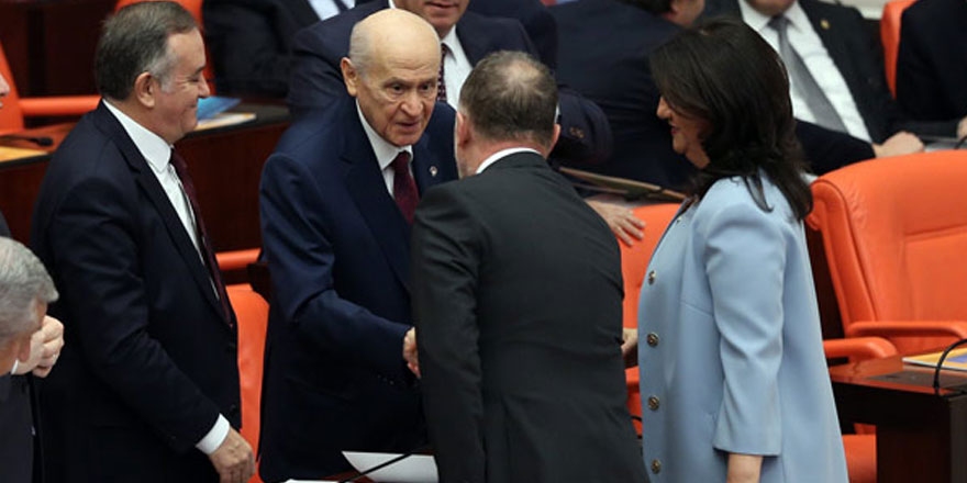 Bahçeli ve HDP arasında sıcak temas