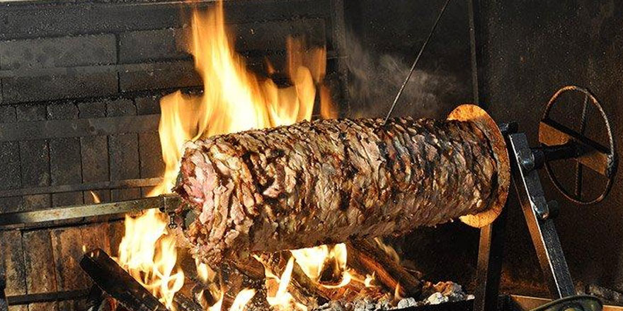 Devlet, Cağ kebabı tartışmasında rengini belli etti