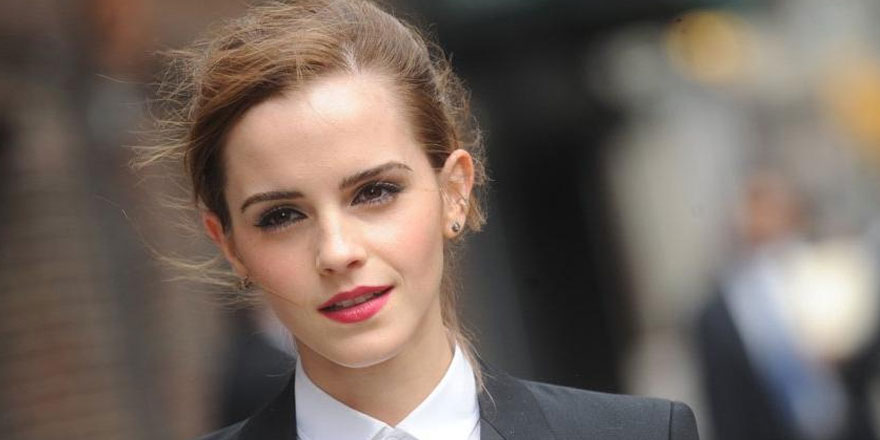 Emma Watson Little Women film galasındaki stiliyle alay konusu oldu