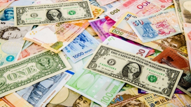 Döviz düşüşe geçti..