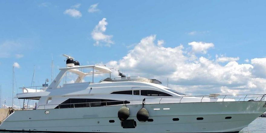 Tosuncuk’un lüks yatı açık artırmada 1.4 milyon liraya satıldı