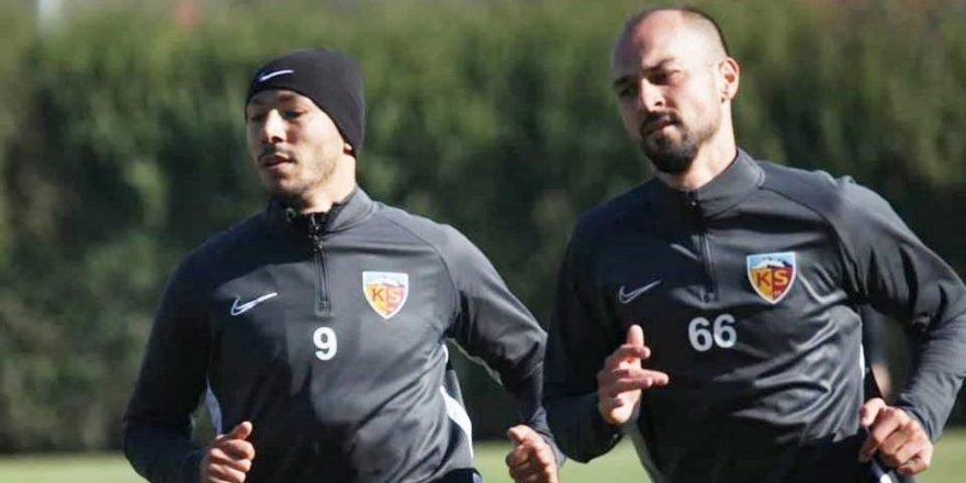 Kayserispor’da Umut Bulut ve Şamil Çinaz krizi son buldu!