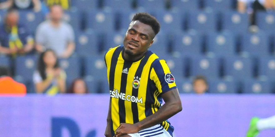 Emenike’den sürpriz paylaşım