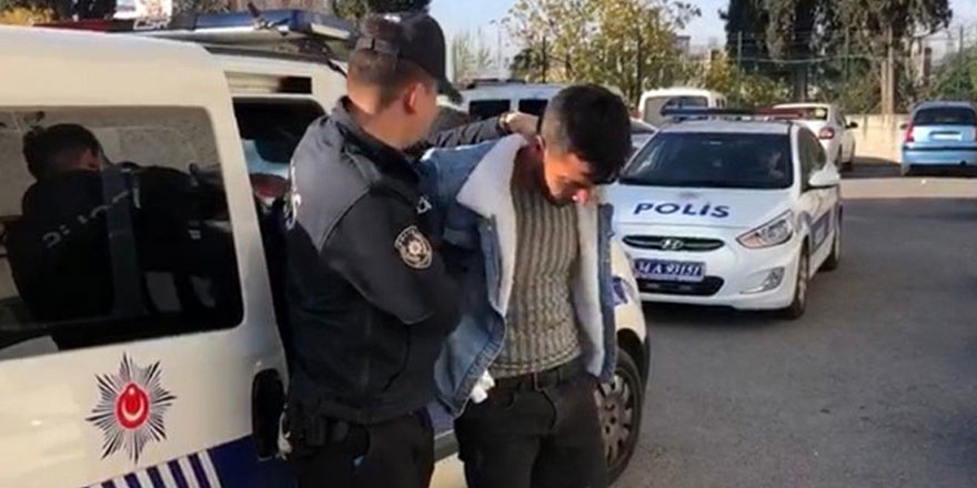 İstanbul'da 900 km takip ettiği eşini 26 yerinden bıçakladı