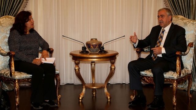 Toplumsal Cinsiyet Eşitliği Platformu’ndan Bir Heyet Cumhurbaşkanı Akıncı’yı ziyaret etti