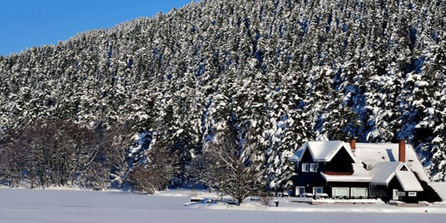 Abant beyaza bürüdü, ziyaretçilerini bekliyor (Abant nerede?)