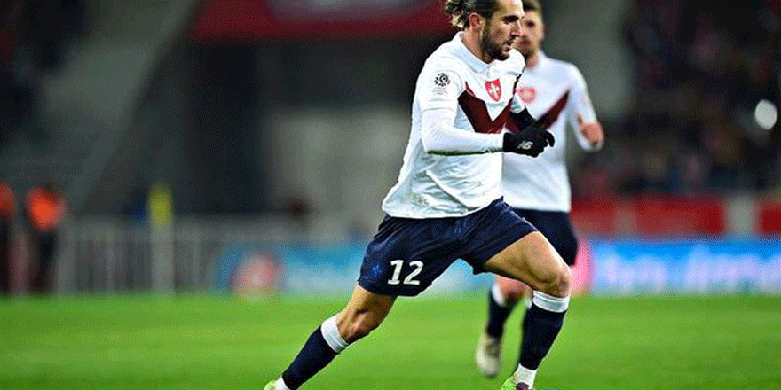 Yusuf Yazıcı, İtalya'ya gitti! 'Kardeşlerime iyi bakın'