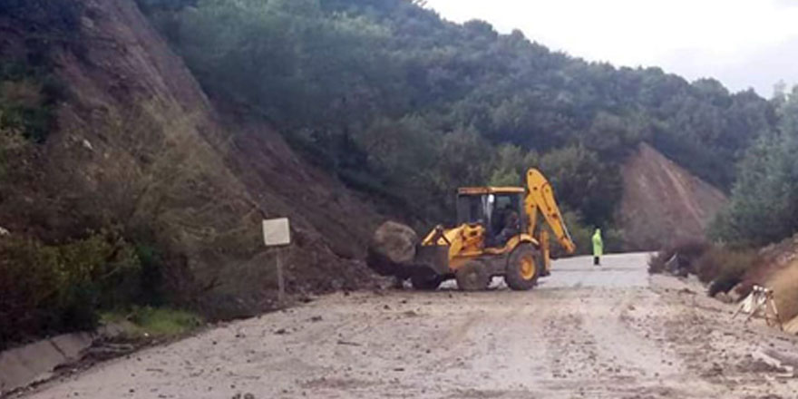 Büyükkonuk- Kaplıca anayolu trafiğe kapatıldı