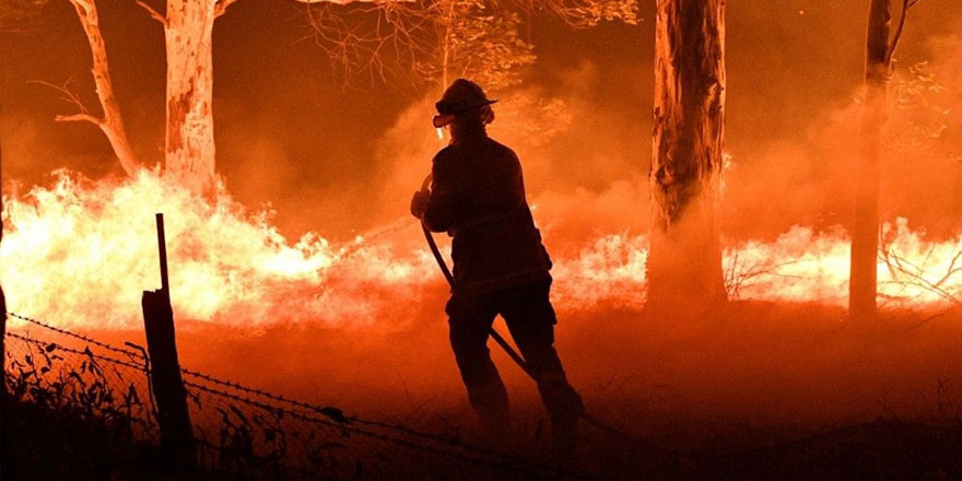 Avustralya orman yangınlarını söndüremiyor: 18 ölü