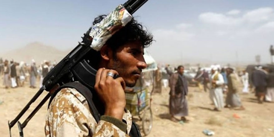 Yemen'deki Husilerden askeri eğitim kampına saldırı