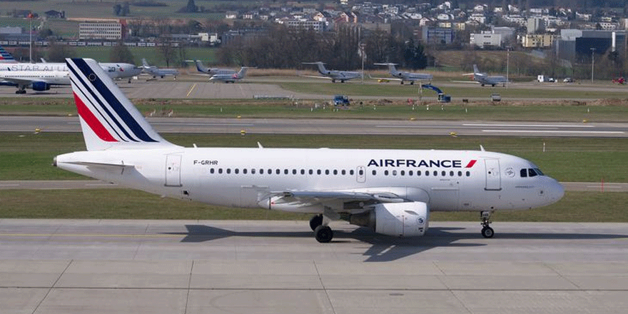 Uçağın iniş takımlarında bir çocuğun cansız bedenine ulaşıldı