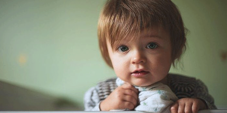 Çocuklardaki uyku sorunlarının temelinde ebeveyn bağımlılığı var