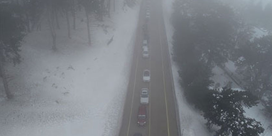 4 kilometrelik kuyruk oluştu