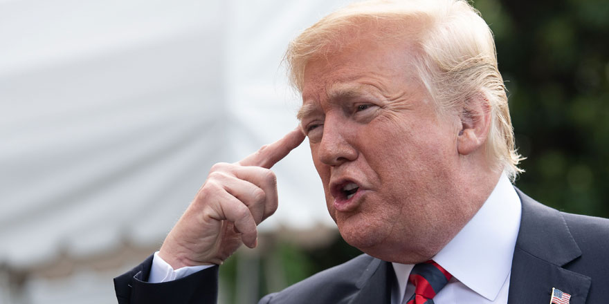 Trump'a "lise zorbası" benzetmesi