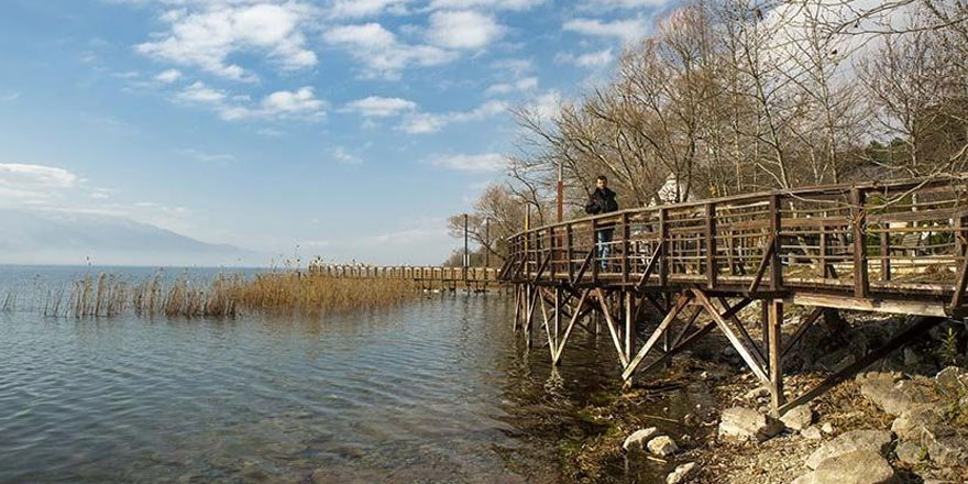 Masal diyarlarını andıran güzelliğiyle Serdivan Göl Park
