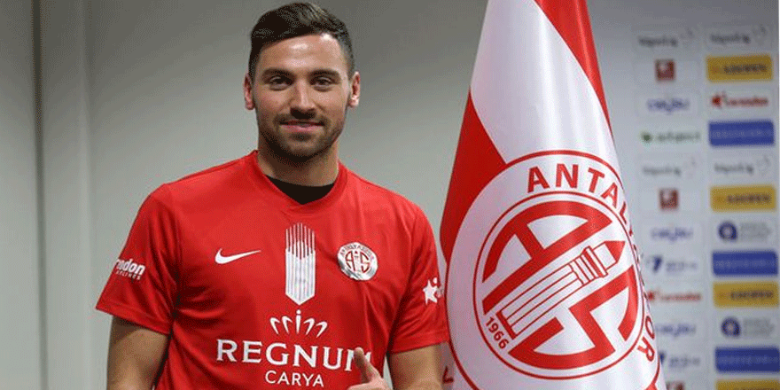 Sinan Gümüş resmen Antalyaspor'da
