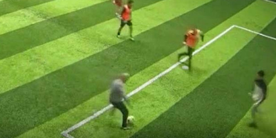 Dünya Tuzlalı Tsubasa’nın golünü konuşuyor!