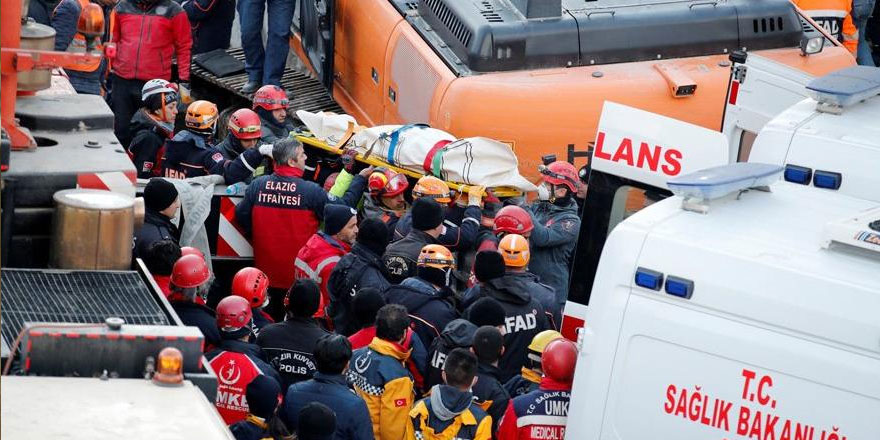 Endonezya’dan flaş deprem açıklaması: Son anda kaçtılar