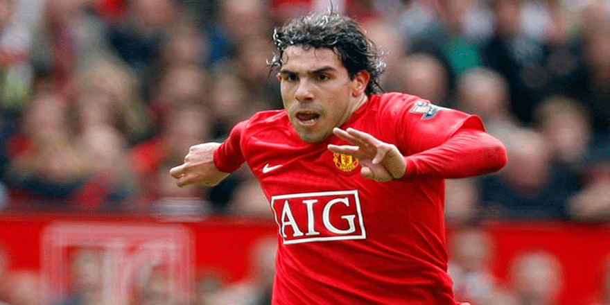Manchester United, Carlos Tevez'i kadrosuna tekrar katmak istiyor