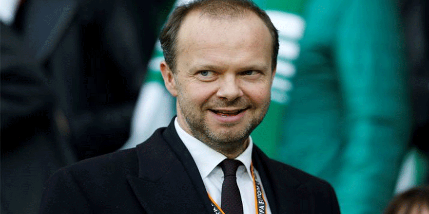 Manchester United taraftarları başkan yardımcısının evine saldırdı