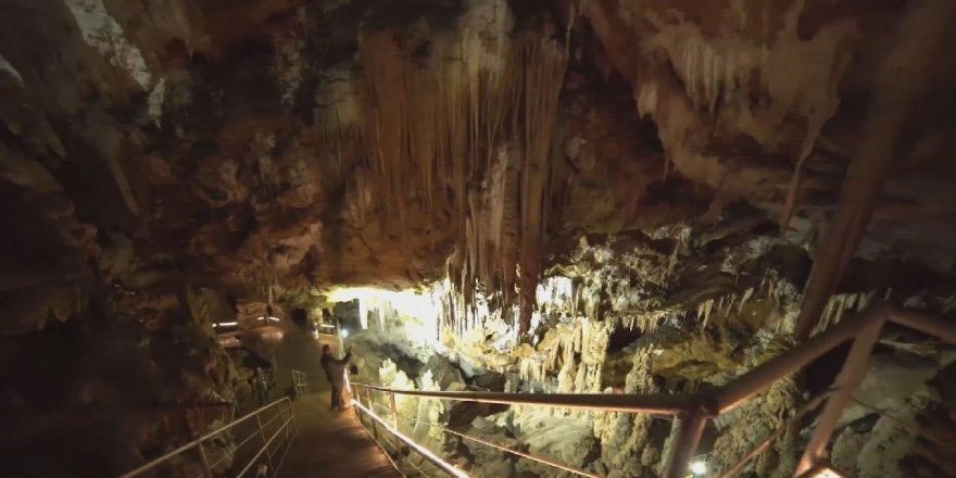 Bu mağarada sıcaklık hep aynı