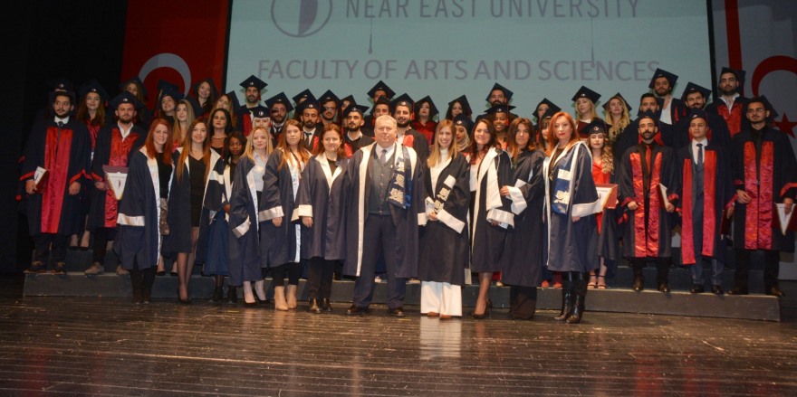 Bilgi ile donatılarak hayata atıldılar