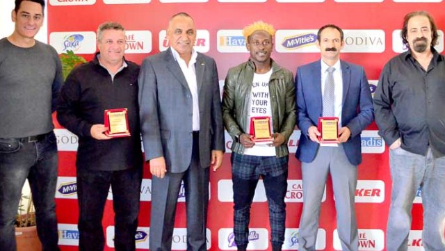 Başarılılar ödüllendirildi