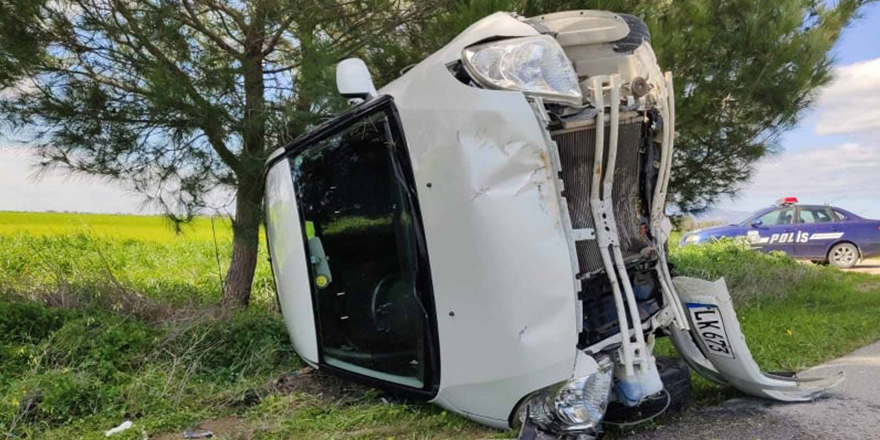 İnönü yolunda bir araç takla attı