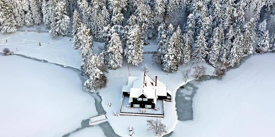 Gölcük Tabiat Parkı, bembeyaz oldu