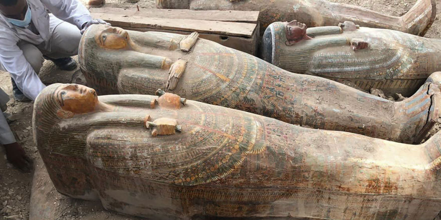 Mısır'da 83 antik mezar bulundu