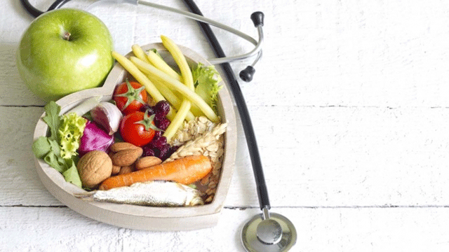 "Zayıf olmak sağlıklı beslendiğimiz anlamına gelmiyor"