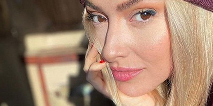 Hadise’den sevgi dolu paylaşım