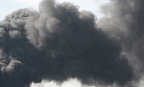 Herkes topu bir birine atıyor