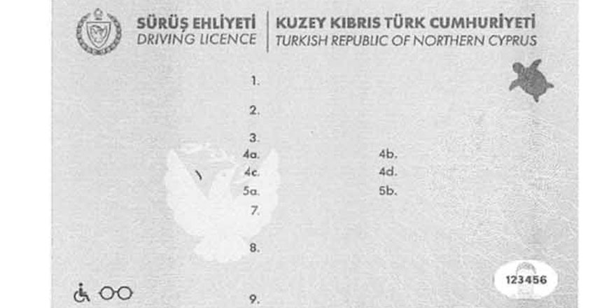 Ehliyetler değişiyor