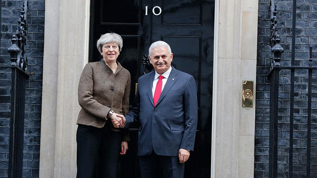 Yıldırım, Londra'da May ile görüştü