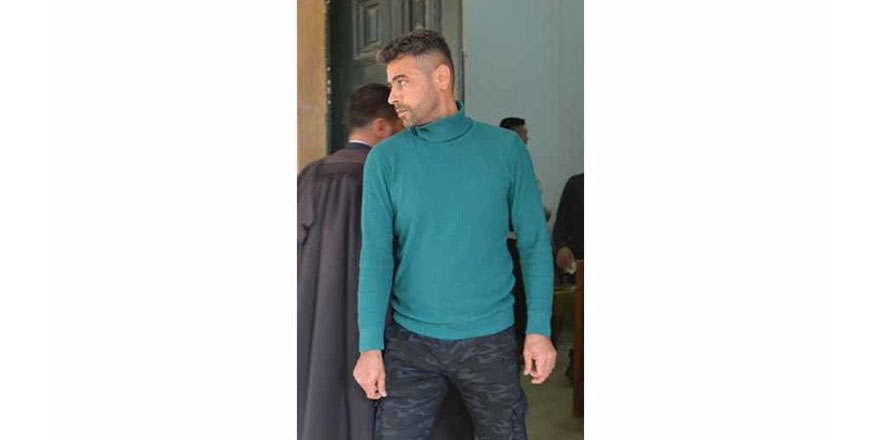 Eşinin kahvesine madde kattı