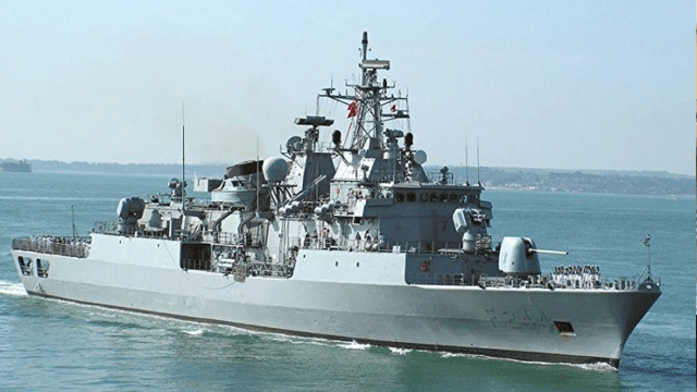 Barbaros Fırkateyni ziyarete açıldı