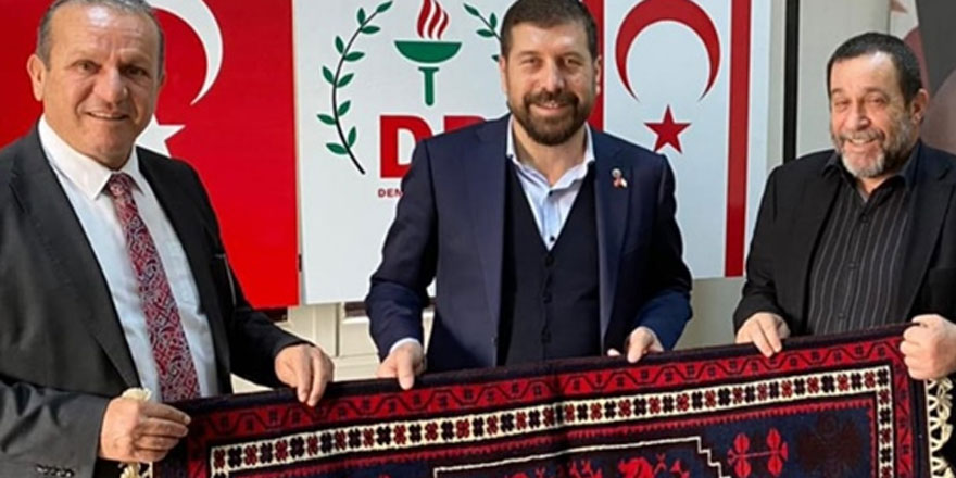 Demokrat partiye Balıkesir sındırgı belediyesinden ziyaret