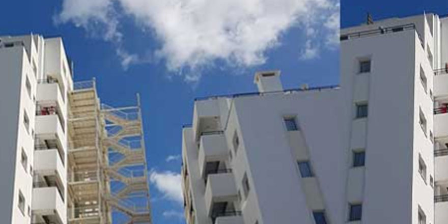 Port View Otel’den 3 kişi hastaneye götürüldü